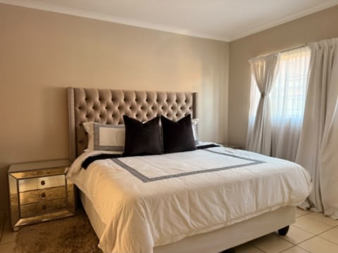 3 Bedroom Property for Sale in Waterval East North West